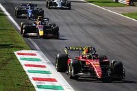 Sainz cree que podrían haber presionado a Verstappen sin su sanción
