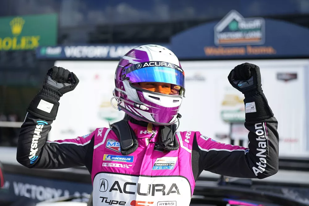#60 Meyer Shank Racing w/ Curb Agajanian Acura ARX-06: Tom Blomqvist
