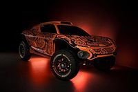 McLaren anuncia su primera mujer piloto y el coche de Extreme E