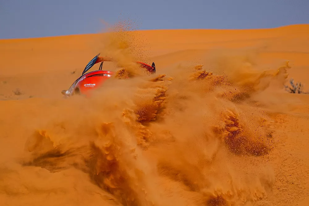 #305 Bahrain Raid Xtreme Hunter: Sebastien Loeb, Daniel Elena