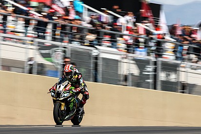WSBK Villicum: Rea domineert, Van der Mark loopt in op Davies