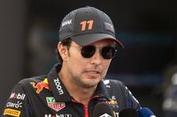 Checo Pérez explota contra los límites de pista en Abu Dhabi F1
