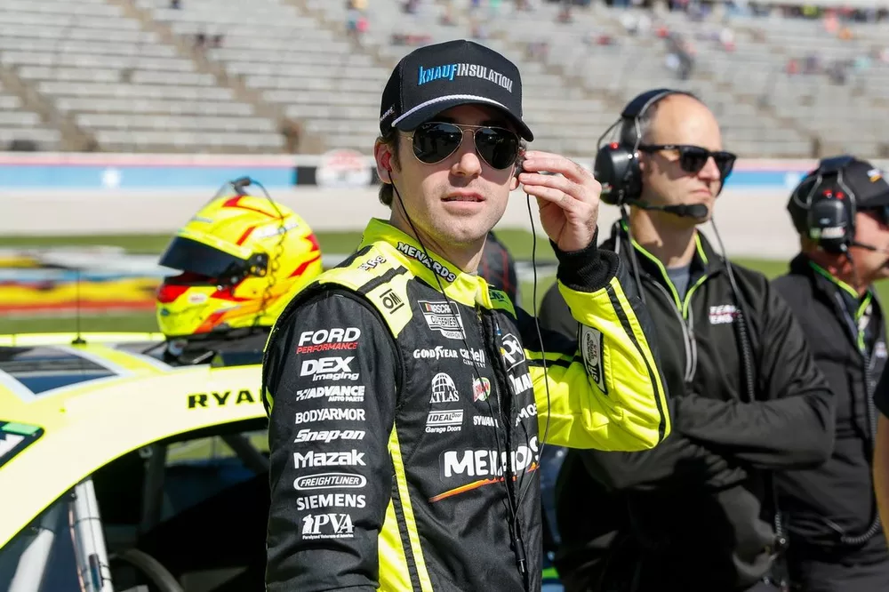 Ryan Blaney, Team Penske, Menards/Knauf Insulation Ford Mustang
