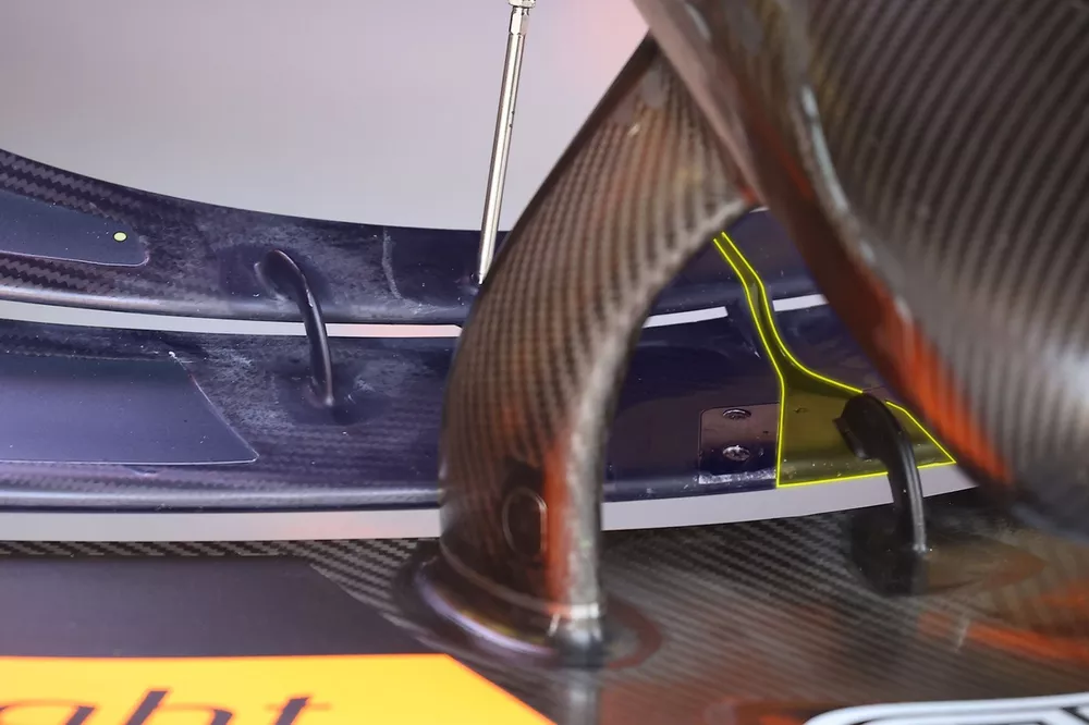 Ala McLaren MCL40