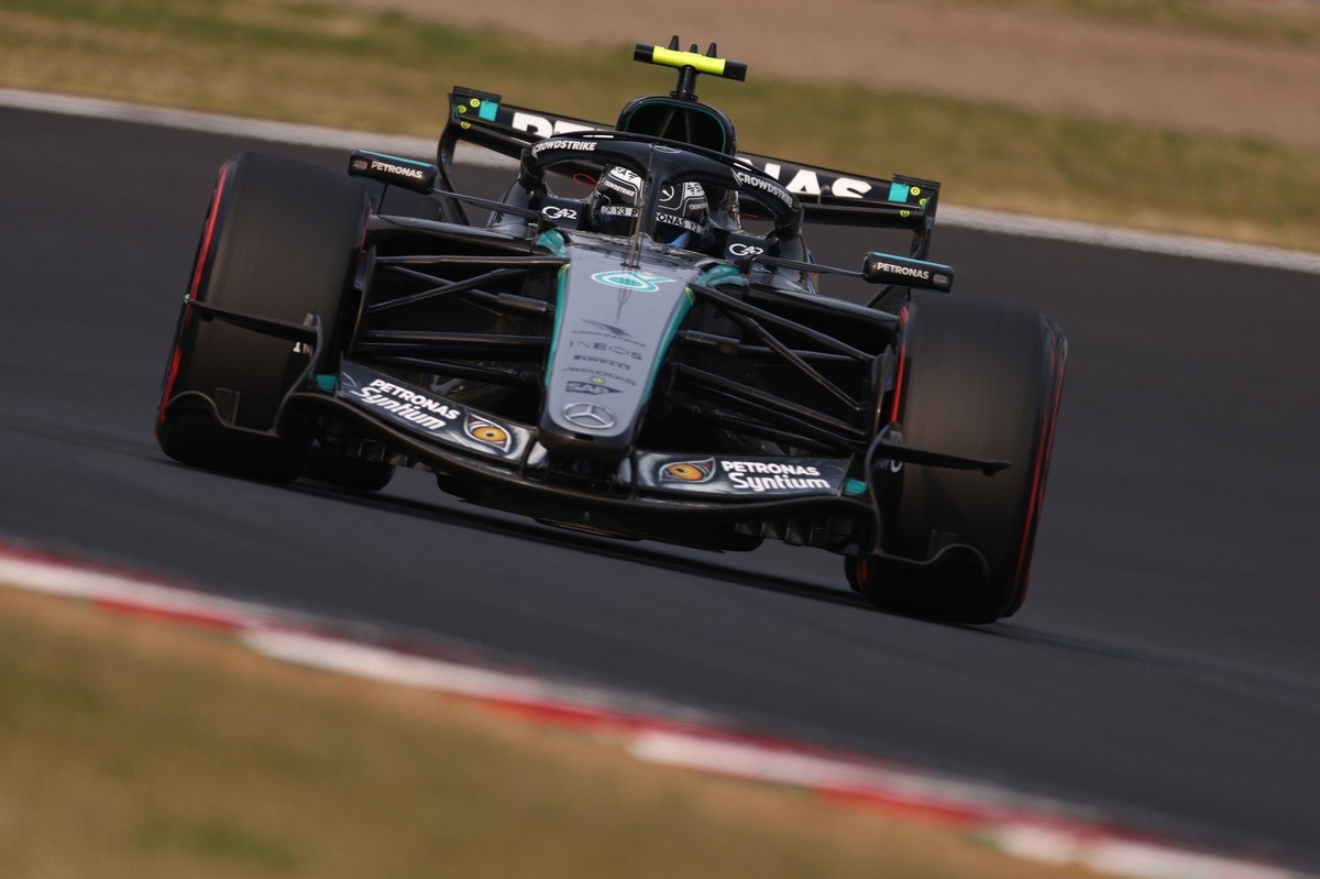 Kimi Antonelli Wins 2026 F1 Japanese GP, Piastri Finishes Second in Debut Race