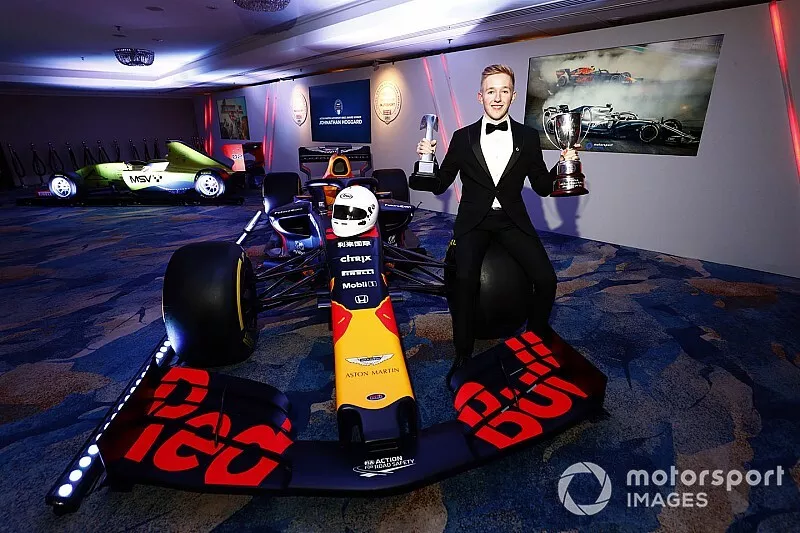 Johnathan Hoggard, vainqueur de l'Aston Martin Autosport BRDC Young Driver Award 