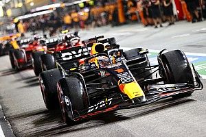Az FIA elismerte: rajtbüntetést érdemelt volna Max Verstappen Szingapúrban