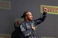 F1: Hamilton diz que posicionamento da categoria contra mensagens racistas foi "primeira vez que não se sentiu sozinho"
