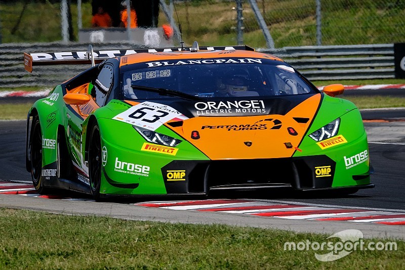 Bortolotti ed Engelhart conquistano il successo in Gara 1 all'Hungaroring