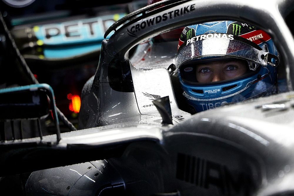 George Russell, Mercedes AMG, in cockpit