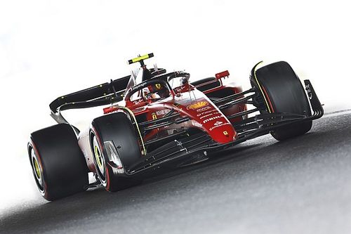 "Esa última media décima siempre cae del otro lado", se lamenta Sainz