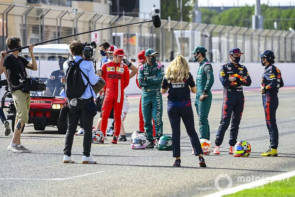 Drivers are filmed on the grid