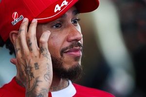 F1 - Hamilton: "São necessárias muitas mudanças no sistema" da Ferrari