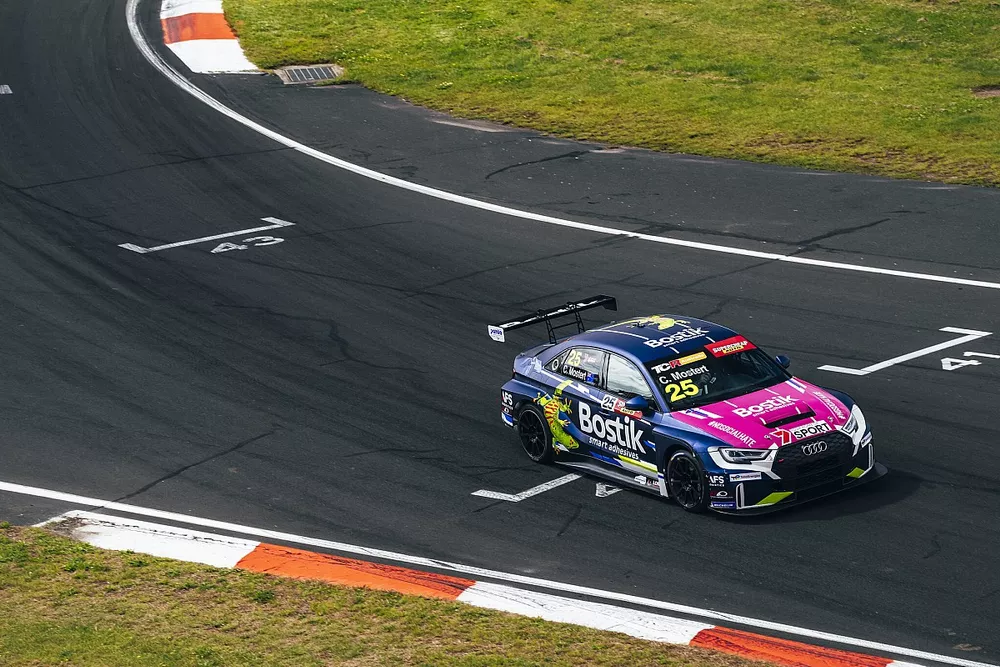 Chaz Mostert, Melbourne Performance Centre Audi RS 3 TCR