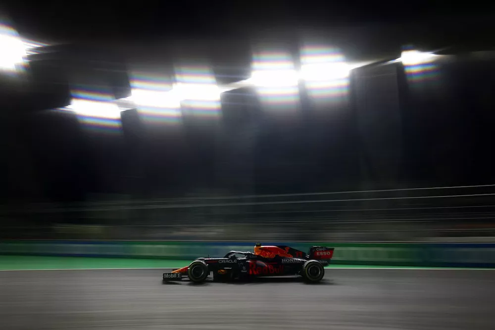 Sergio P&eacute;rez, Red Bull Racing RB16B
