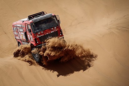 Dakar, Camion, Tappa 6: Viazovich con il Maz rompe l'egemonia Kamaz