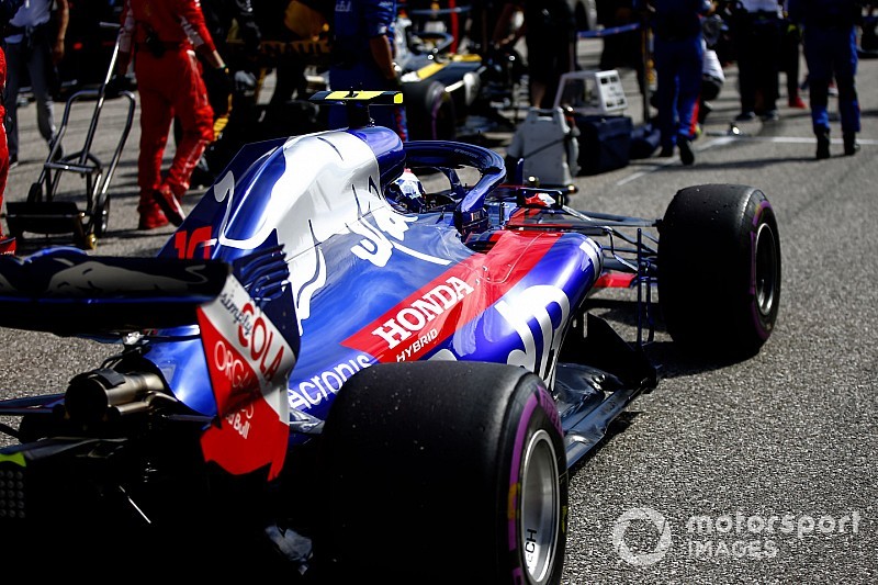 Gasly motor değiştirdi, grid cezası aldı!
