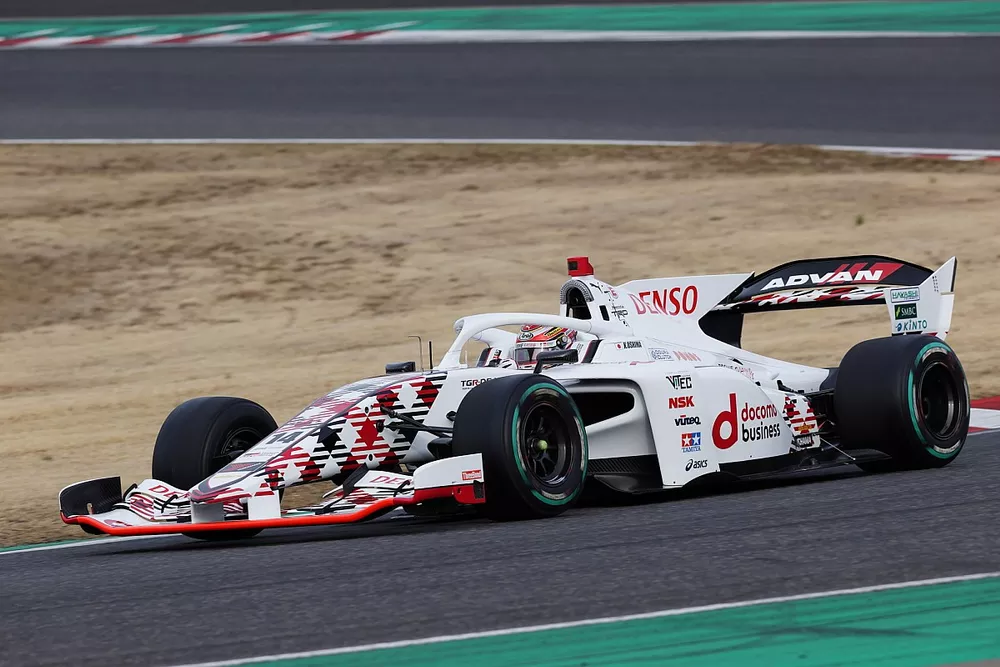 Kazuya Oshima, docomo business ROOKIE