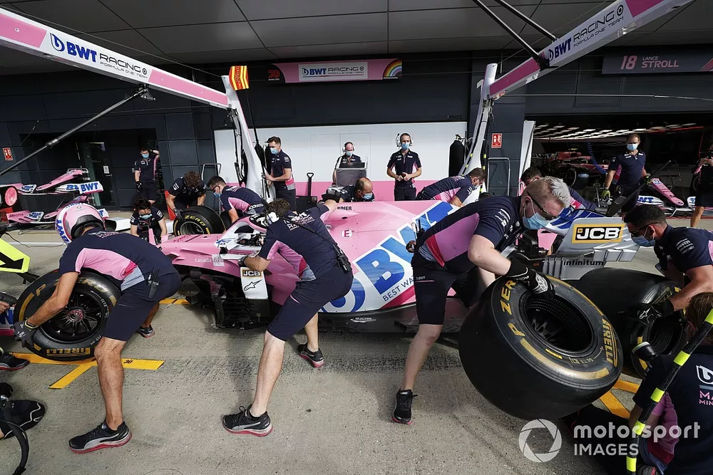 The Racing Point team practice a pit stop with the Nico Hulkenberg Racing Point RP20 