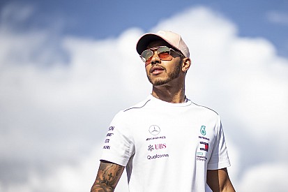 Hamilton senang bisa tambah berat badan tahun depan