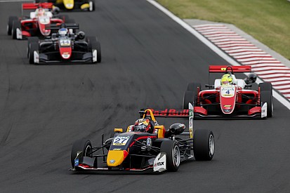 Ticktum, Schumacher'in F3 formunu sorguladı