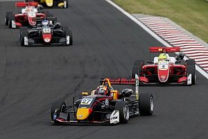 Ticktum levanta suspeita de domínio de Schumacher na F3