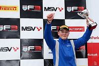 Pilotos y equipos de F1 celebraron el podio de Billy Monger