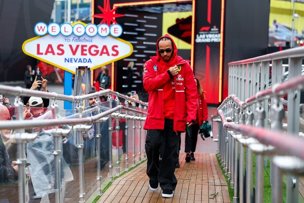 Lewis Hamilton, Ferrari SF-25