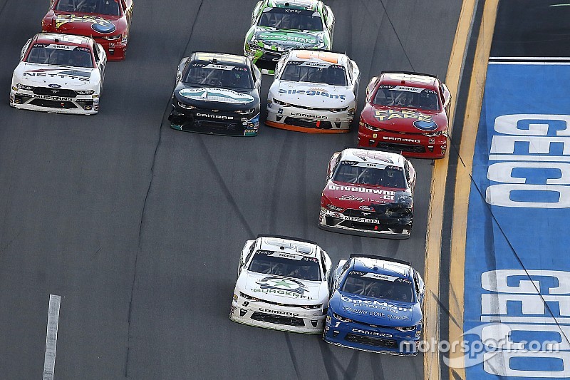 Меньше тысячной секунды: самые плотные финиши NASCAR в 2018 году
