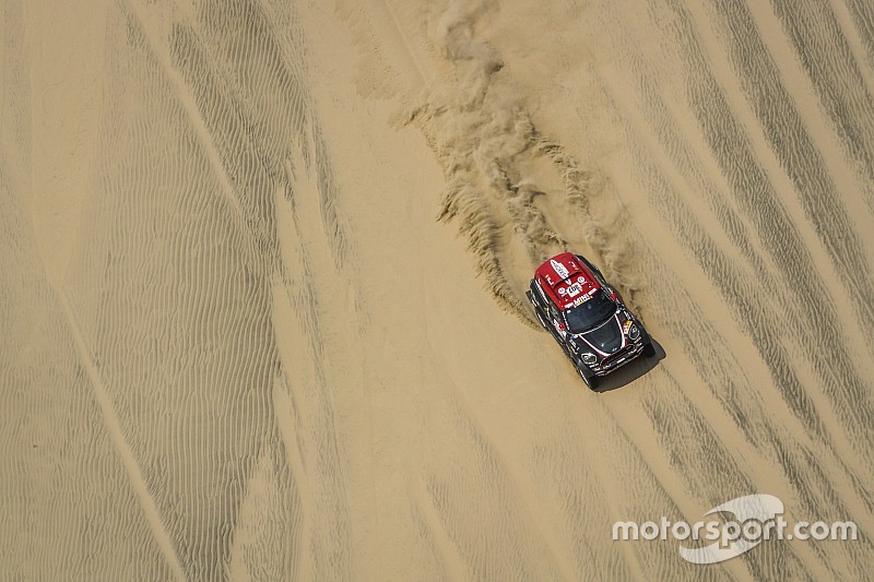 Latinos en el Dakar: Terranova lidera el ataque en coches
