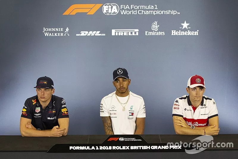 Max Verstappen, Red Bull Racing, Lewis Hamilton, Mercedes-AMG F1 y Charles Leclerc, Sauber 