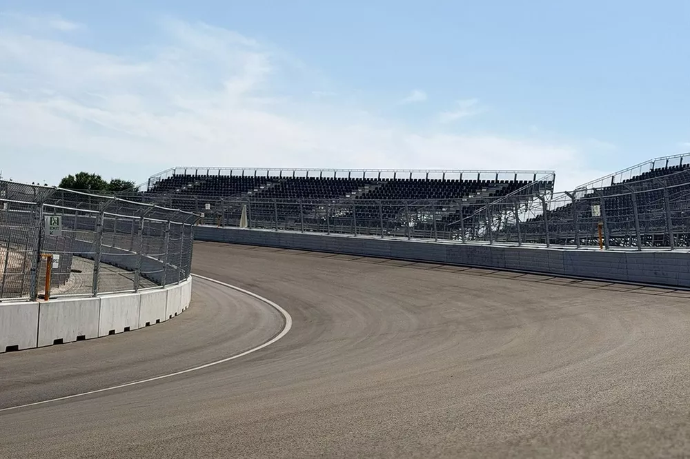 motogp-explica-por-qu-no-est-entre-sus-planes-correr-en-madring