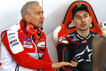 Ducati, Tardozzi: "Noi e Jorge abbiamo sbagliato e ci rimetteremo entrambi. Lui faticherà in Honda"
