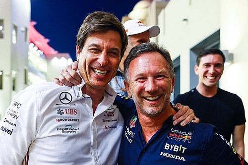 La curiosa historia detrás de la foto de Horner y Wolff