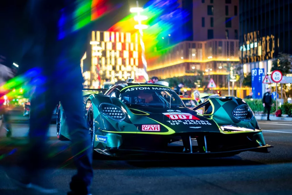 #007 Aston Martin Thor Team Aston Martin Valkyrie: Harry Tincknell, Tom Gamble, Ross Gunn