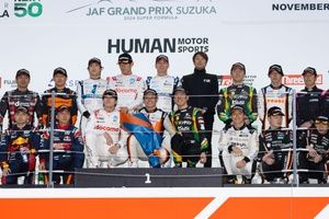 野尻智紀、スーパーフォーミュラを引退する山本尚貴へ涙ながらに贈る言葉「彼を超えたくて頑張ってきた。背中を追っていたかった」