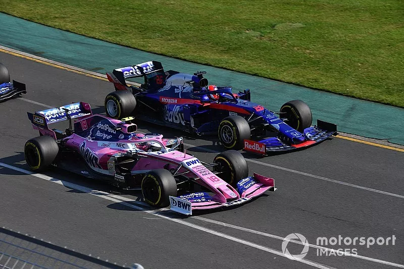 Lance Stroll, Racing Point RP19, batalla con Daniil Kvyat, Toro Rosso STR14, al inicio