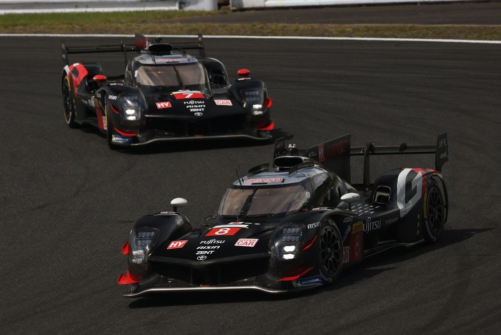 #8 Toyota Gazoo Racing Toyota GR010 - Hybrid: Sebastien Buemi, Brendon Hartley, Ryo Hirakawa, #7 Toyota Gazoo Racing Toyota GR010 - Hybrid: Mike Conway, Kamui Kobayashi, Nyck de Vries
