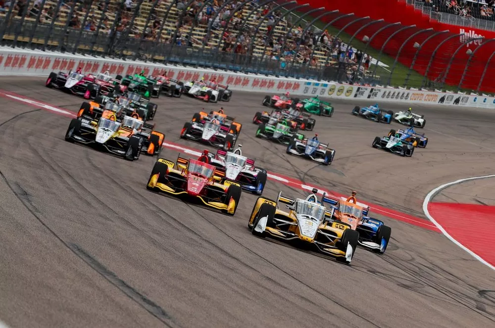 Scott McLaughlin, Team Penske Chevrolet, Scott Dixon, Chip Ganassi Racing Honda, Alex Palou, Chip Ganassi Racing Honda, start
