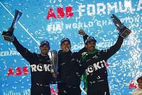 Mortara se impone en Diriyah con pol&eacute;mica por el coche de seguridad