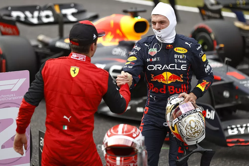 Polesitter Max Verstappen, Red Bull Racing, second place Charles Leclerc, Ferrari

