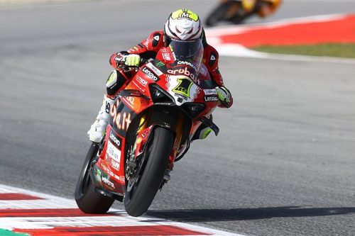 Bautista cree que el lastre "no es la causa" por la que domina menos en 2024