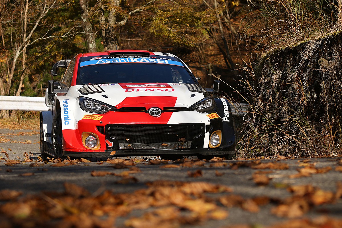 トヨタのエバンスにまさかのパンク、SS16終えてヒョンデのワンツーに