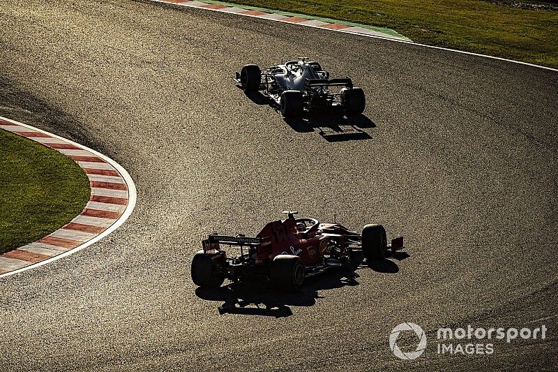 Valtteri Bottas, Mercedes AMG W10, leads Charles Leclerc, Ferrari SF90