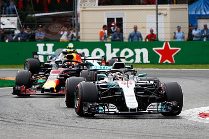 Doornbos: Gridde Hamilton dışında Verstappen'le takım arkadaşı olmak isteyen yoktur