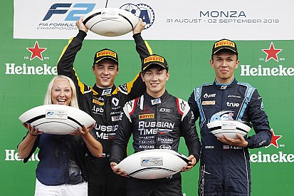 Monza F2: Makino 14. sıradan sürpriz bir zafer kazandı