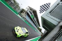 Neugebauer faz Grand Chelem na 500ª corrida da Porsche Cup Brasil