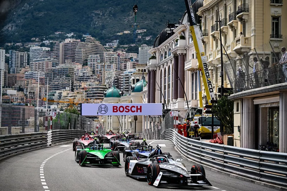 Mitch Evans, Jaguar Racing, Jaguar I-TYPE 6