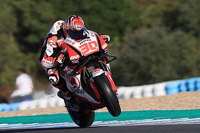 Motor Crutchlow tingkatkan performa Nakagami