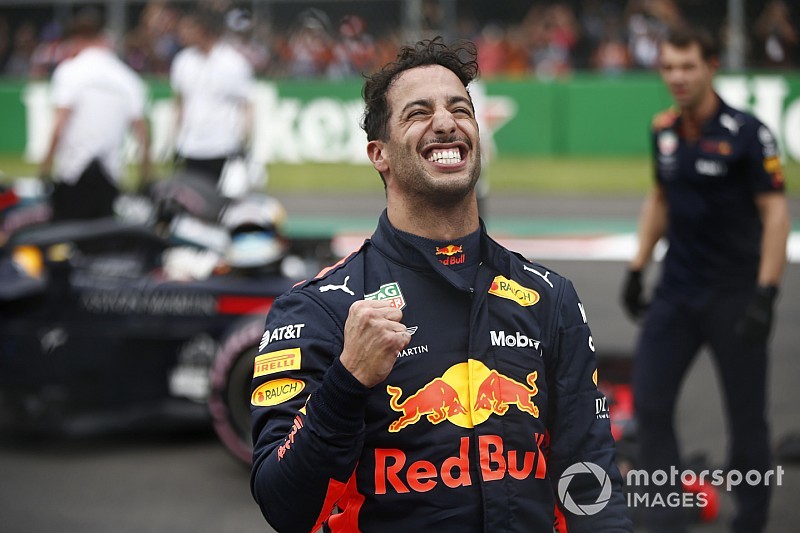 Ricciardo pole celebrations